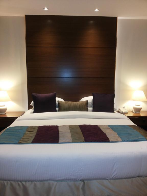 La Sagrita Hotel New Delhi Room photo