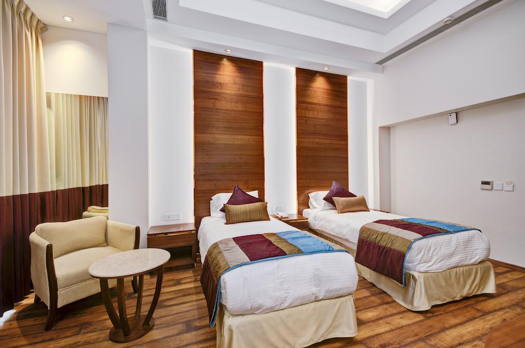 La Sagrita Hotel New Delhi Exterior photo